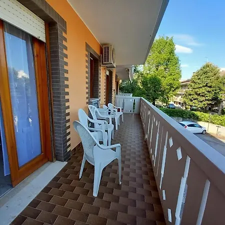 Apartment Papillon B10